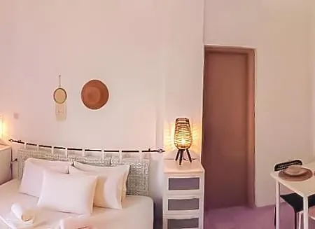 Maravgia B Apartment *